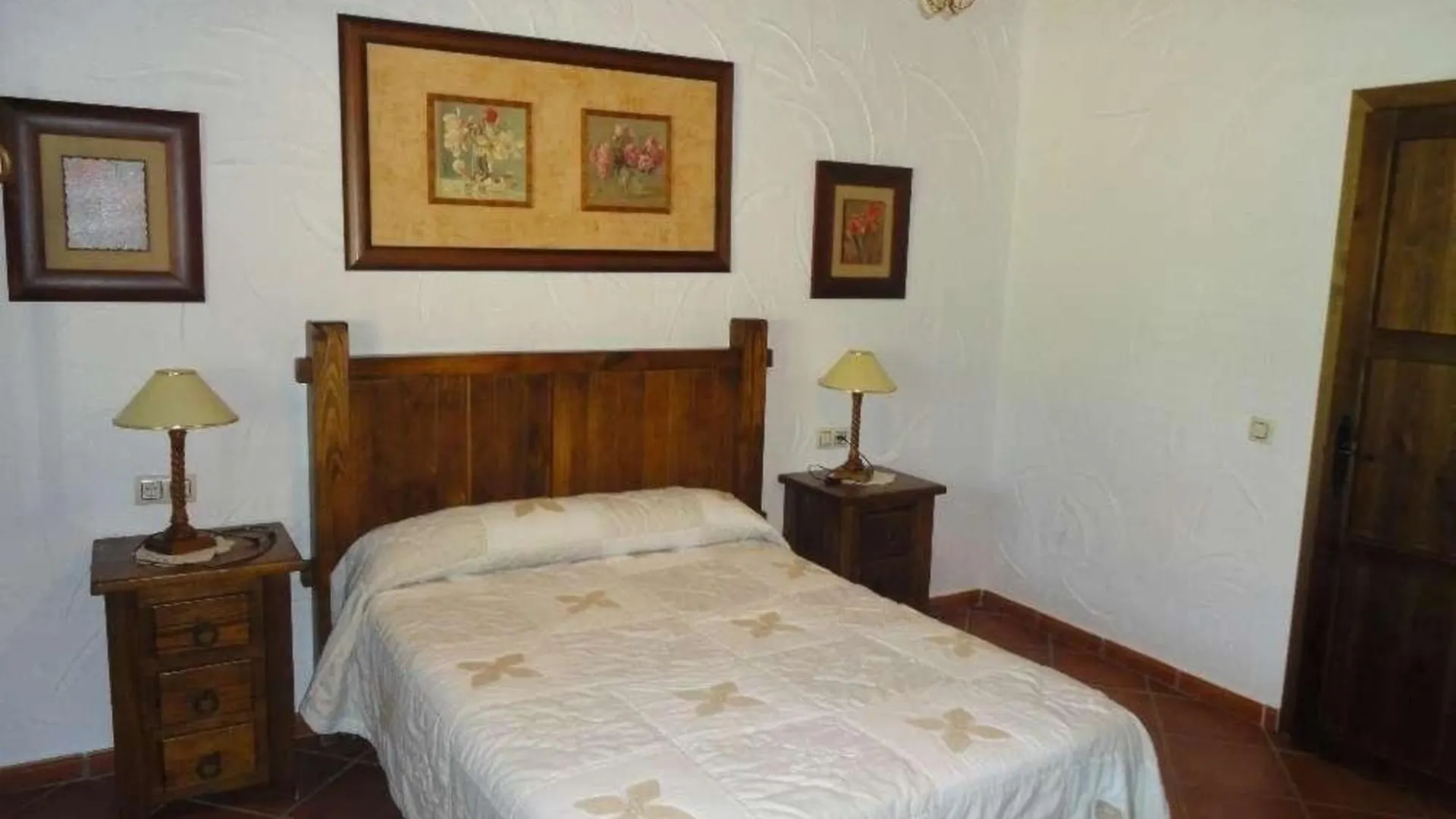 Rancho Los Cunaos El Gastor 0*,  Spain